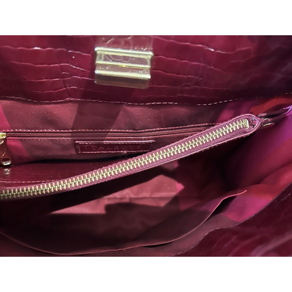 Talbots Classic Bordeaux Red Crocodile Business Med Shoulder Bag 10 x 13 purse - Picture 6 of 10